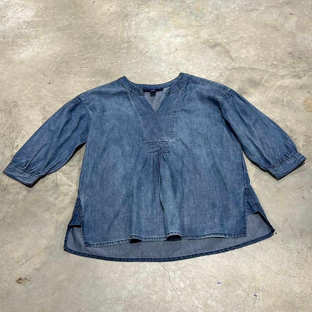 Bandolino‎ brand Blue Jean colored top / SizeS / H-4
